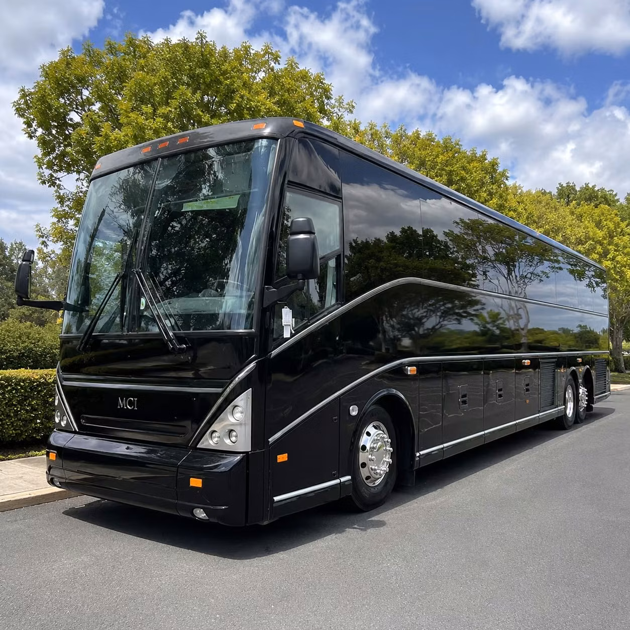 charter bus rentals to dpac durham s premier concert venue