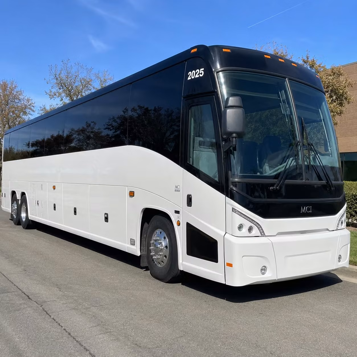 choosing the right bus size for durham church transportation